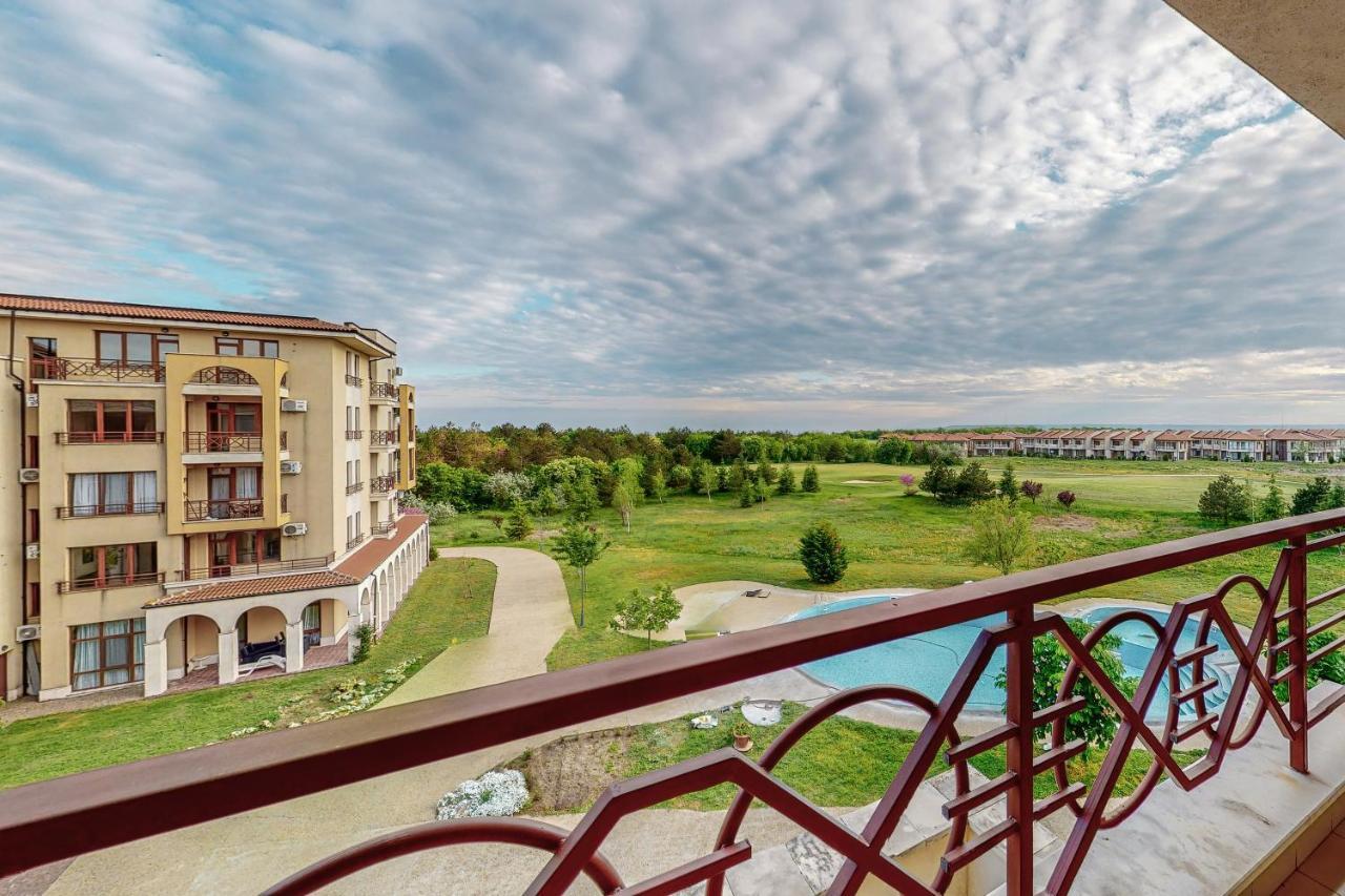 Lighthouse Luxe Estate Apart & Villas บัลชิค ภายนอก รูปภาพ