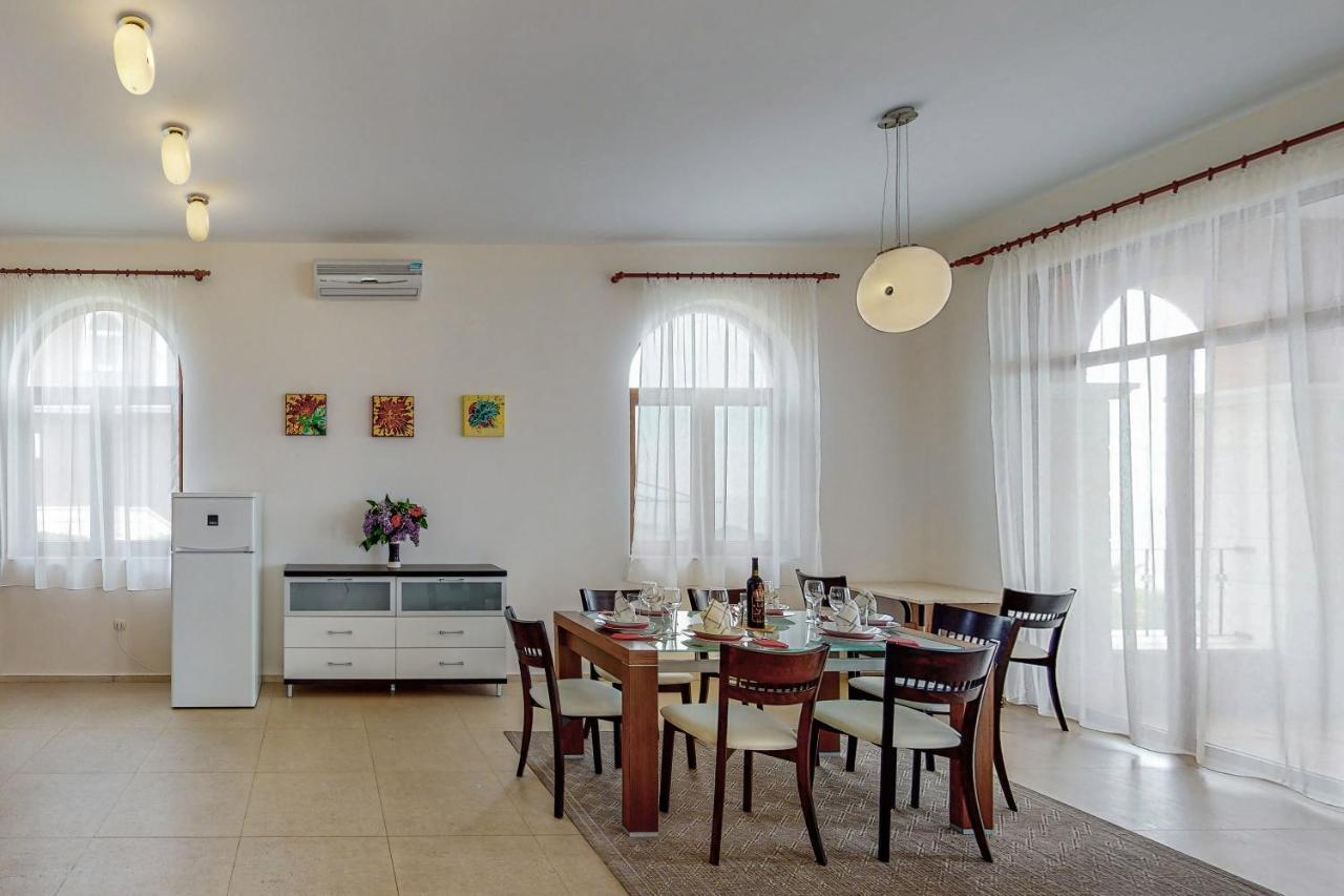 Lighthouse Luxe Estate Apart & Villas บัลชิค ภายนอก รูปภาพ